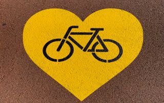 symbole vélo coeur